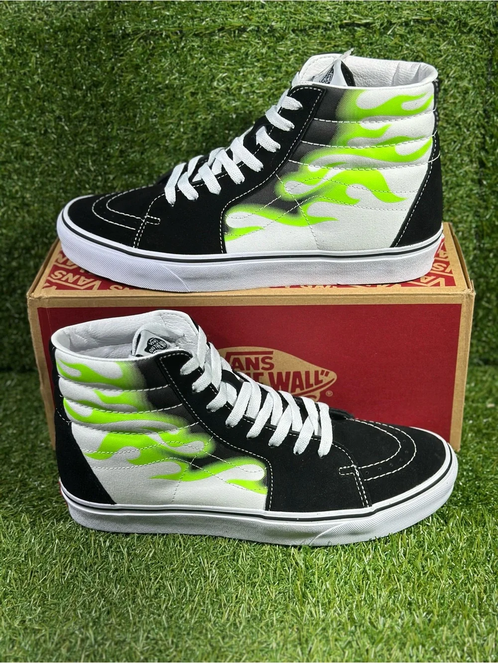 Vans SK8 H  Flame , Black & Neon Green Flame/White, Men’s 10.5, VN0A4U3CXEY